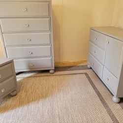 Bedroom Dresser Set