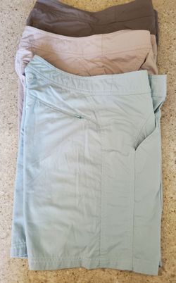 Shorts - LL Bean Womens size 4 nylon shorts