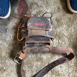 Genuine Leather Classic Tool Belt.
