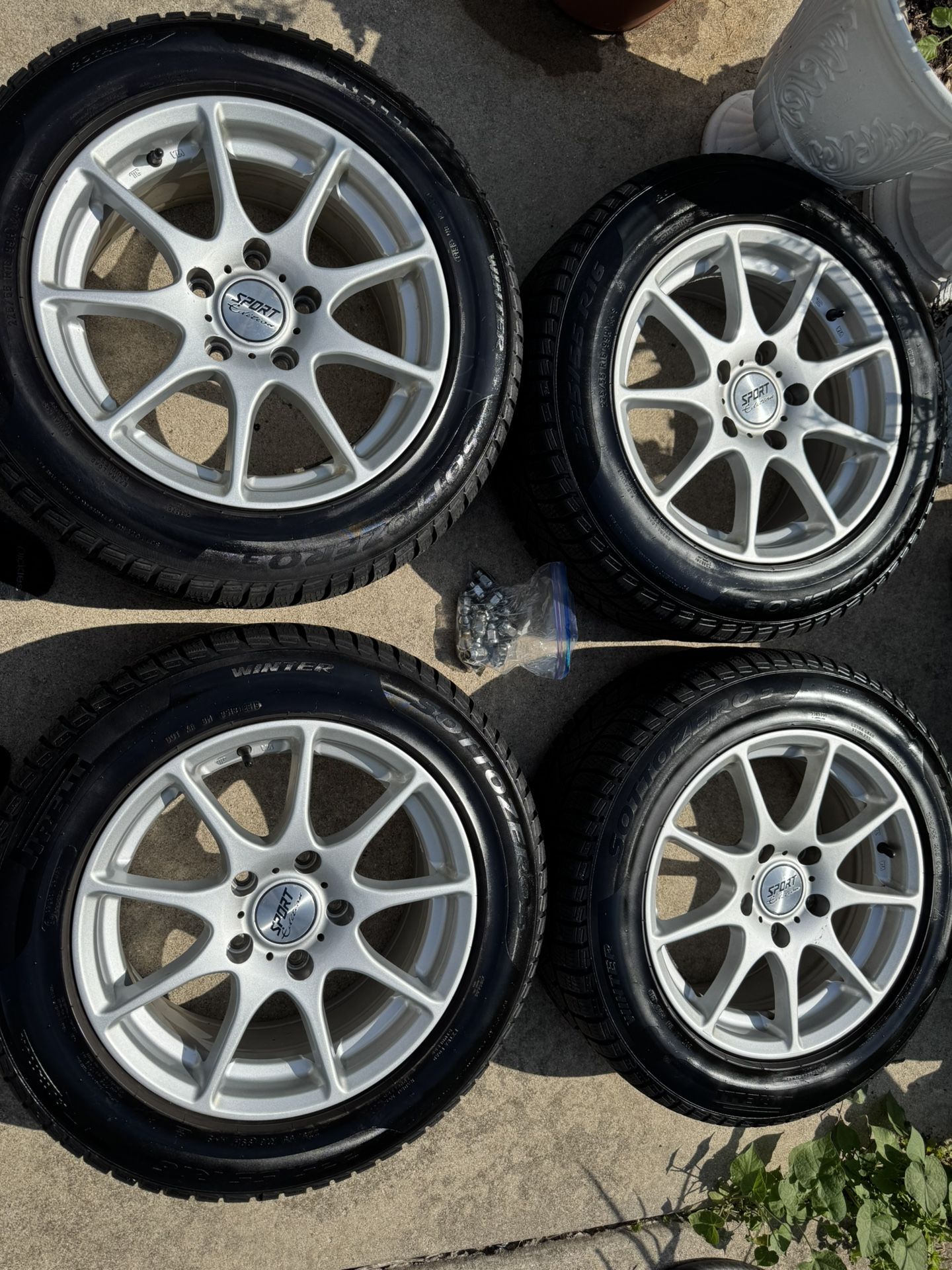 16 Inch Rims, Tires And Lugnuts