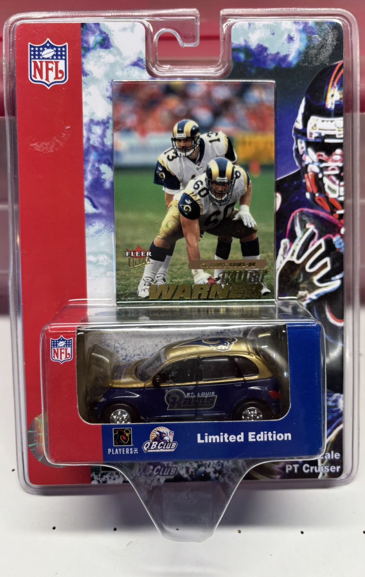 2001 Fleer 1:58 Scale PT Cruiser & NFL Trading Card Kurt Warner St Louis Rams