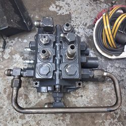 Doosan Hydraulic Directional Controller 
