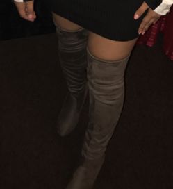 Knee high boots Size 7/12