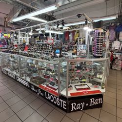 Showcases For Sale 