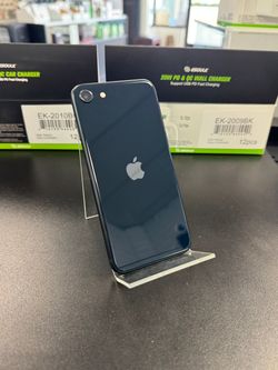 iPhone SE 2022 128GB AT&T Pre-owned