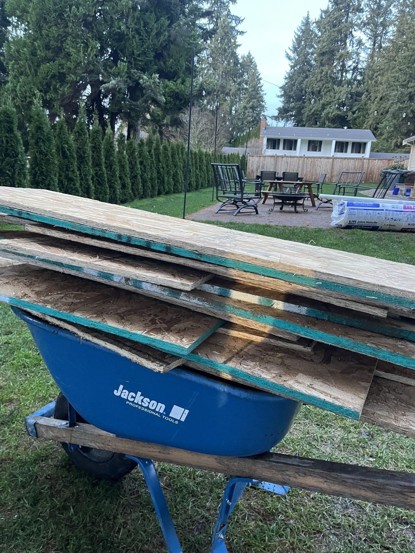 1/2” And 5/8” OSB Pieces FREE