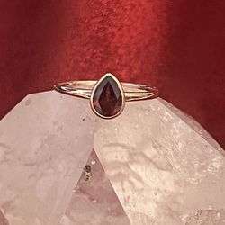 Pear Cut Garnet Ring In 14K Rose Gold