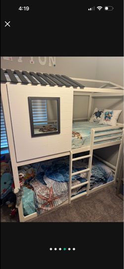 Kids house bunk beds w/mattresses