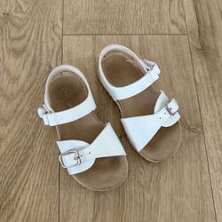Toddler girl white sandals