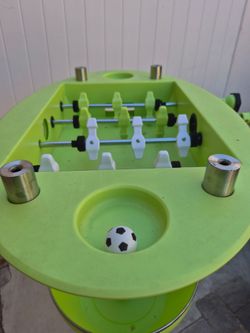 Football and Drinks?👀