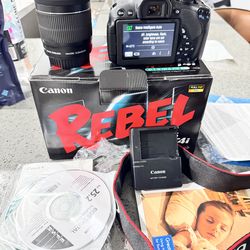 Canon T4i DSLR Camera