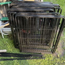 20 panels of dog fence 