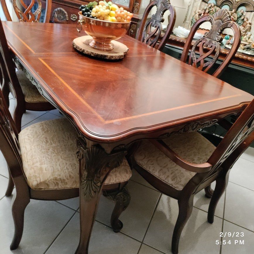 8 seater narra dining table sale