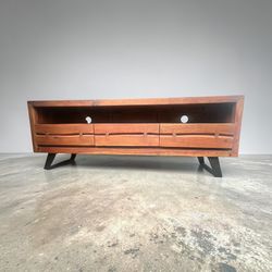 Large Solid Wood TV Stand with Shelf & Drawers - Excellent Condition