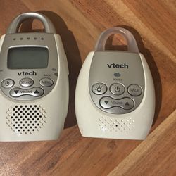 VTech Communications DM221 Audio Baby Monitor with up to 1,000 ft of Range, Vibrating Sound-Alert, Talk Back Intercom & Night Light Loop, White/Silver