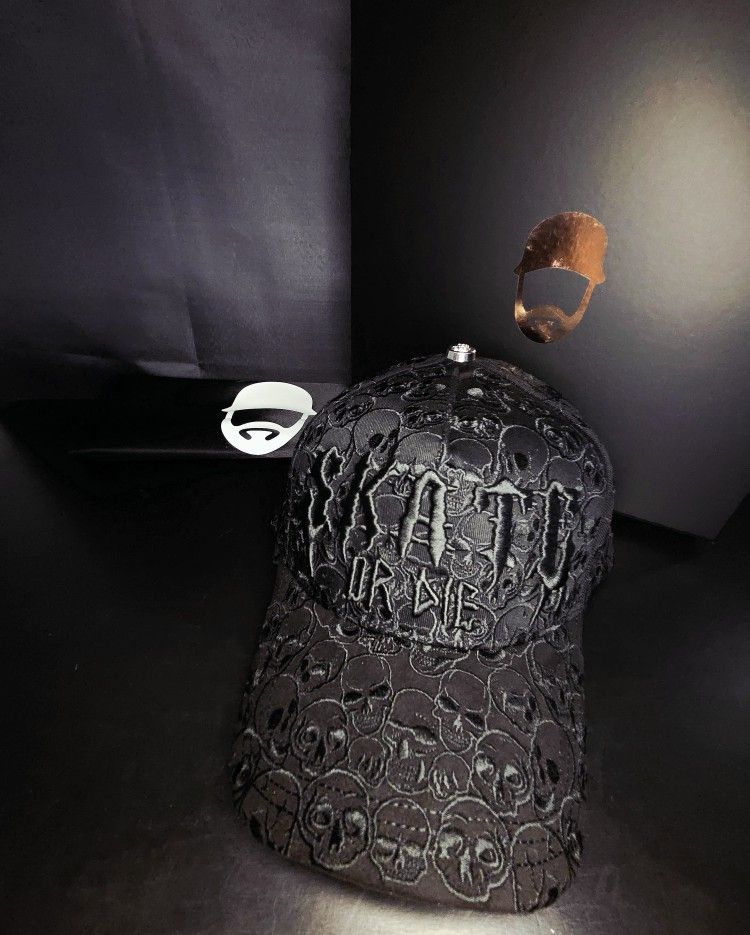 BARBAS HAT skate Or Die Set Box And Bag 