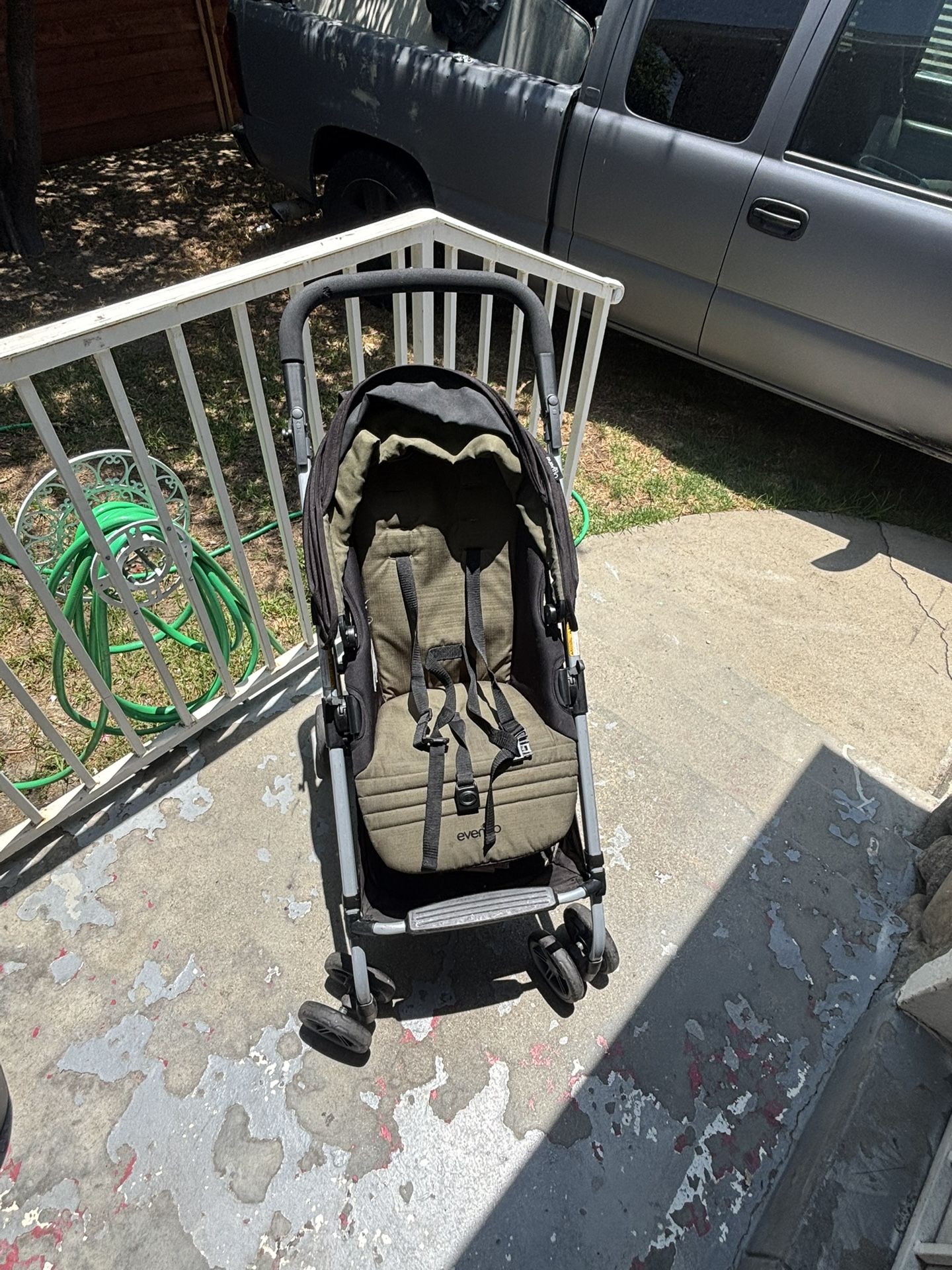 Evenflo Stroller 