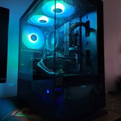 Custom Built Gaming PC - RX6650xt