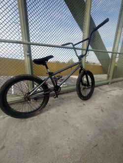 Elite BMX bike