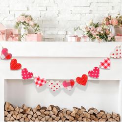 8.2 ft Pink Heart Valentines Garland Felt Heart Banner Polka Dots Rustic Vintage Valentine's Day Decor Pink Red Wall Hanging Garland for Anniversary W