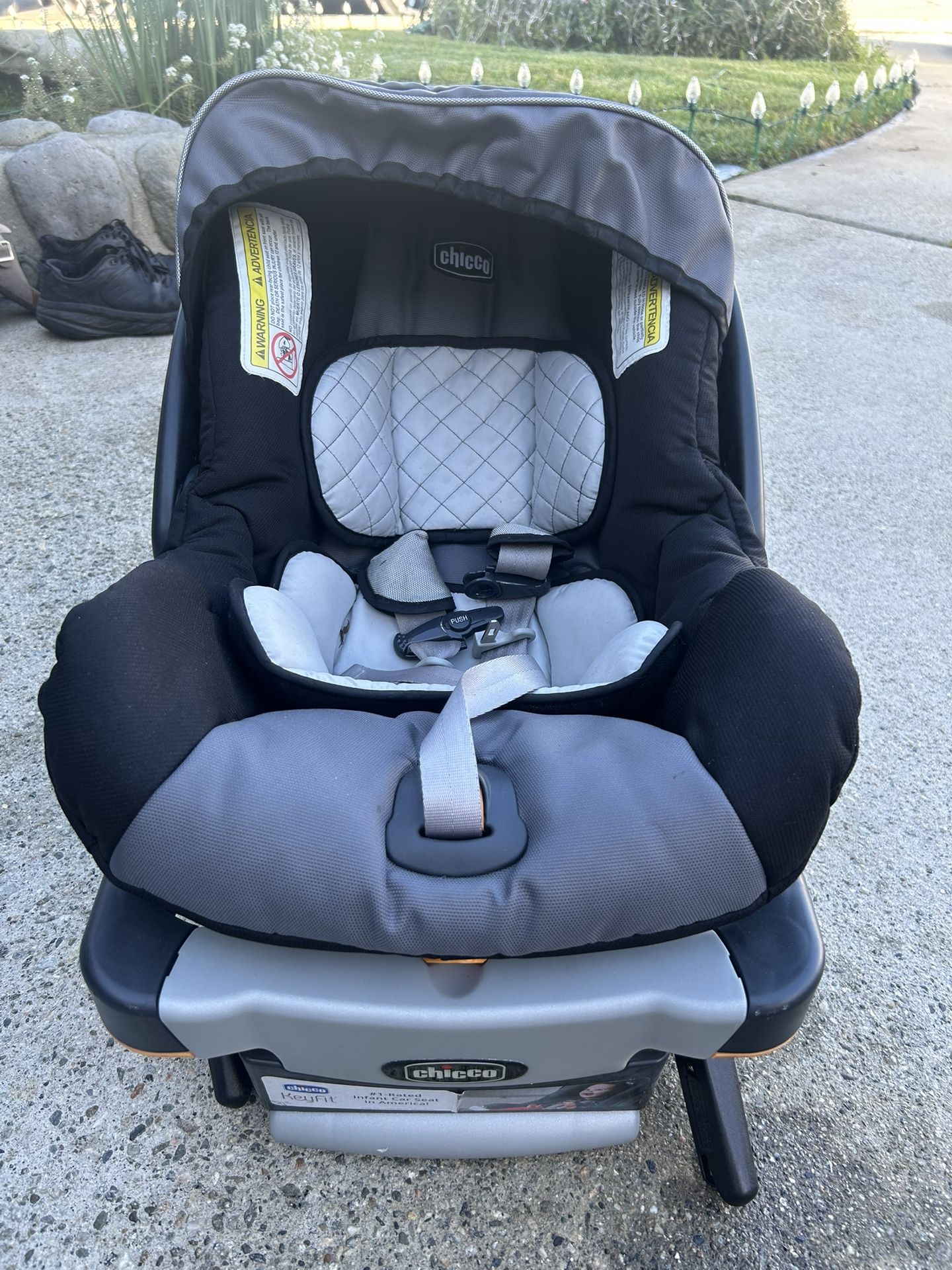 Chicco KeyFit 30 Infant Car seat & Stroller