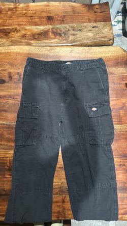 Men’s 34 x 32 Dickies cargo pants black
