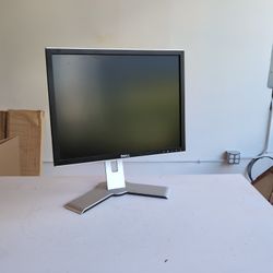 Dell 2007fpb 20" Monitor