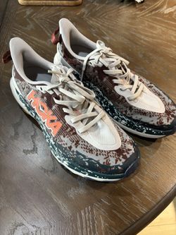 Speedgoat6 HOKA