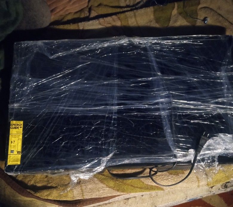 32 Inch TV