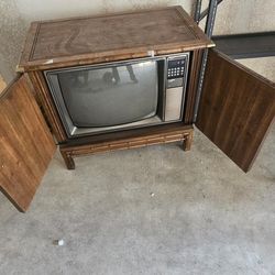 Vintage TV 