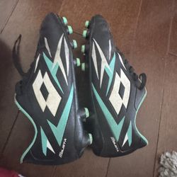 Boy Soccer Shoes Big Kid Size 3.5
