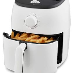 Dash Tasti-Crisp Air Fryer 2.6 Quart 1000w  NEW in Box