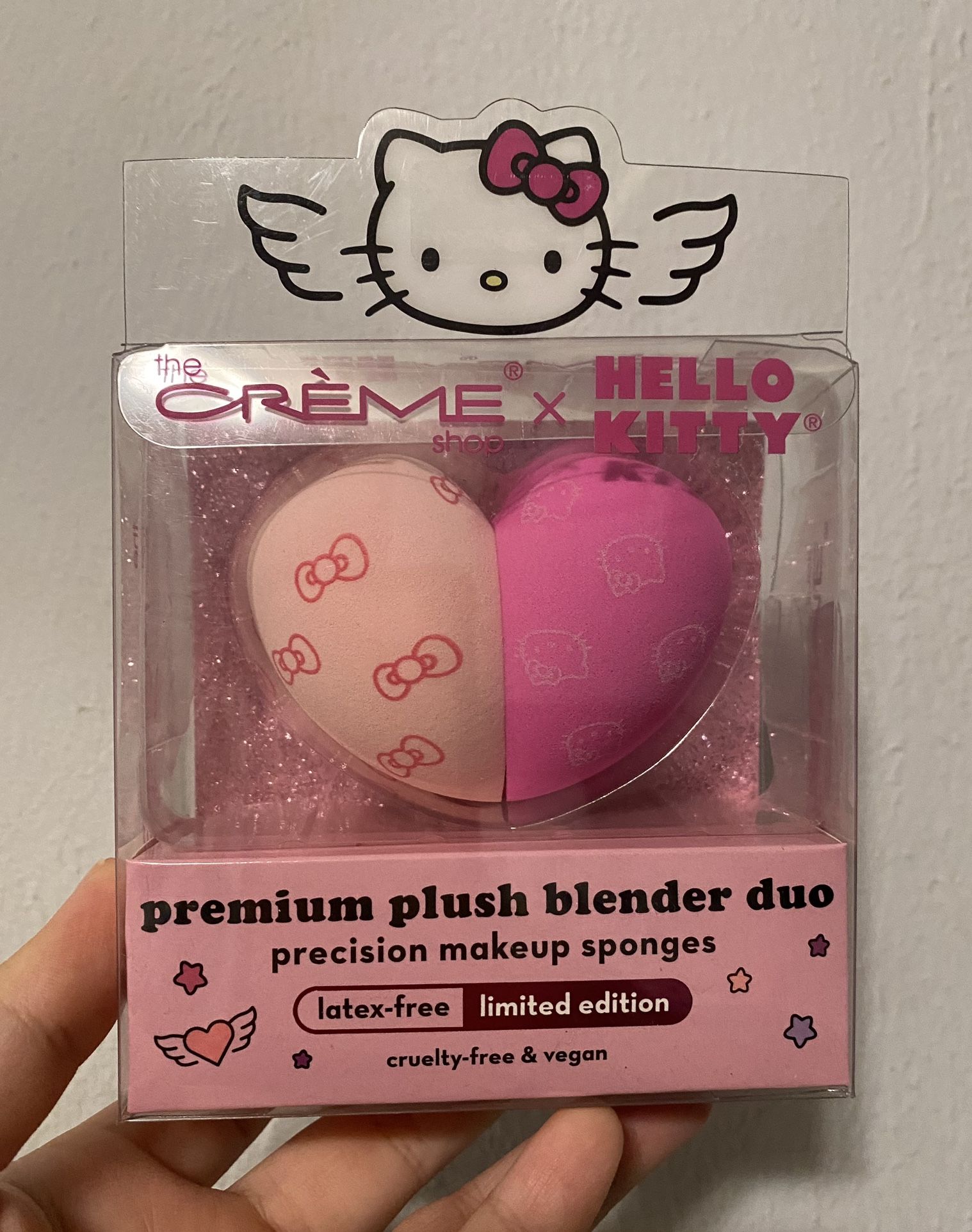 Creme X Hello Kitty Sponges