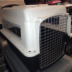 Med Size Pet Carrier Crate