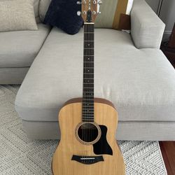 Taylor Academy 10e Acoustic-electric Guitar
