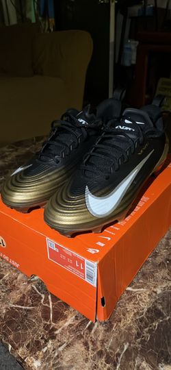 Nike Football Cleats - Size 11