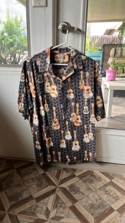 Vintage Hawaiian shirt