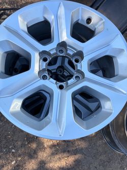 4 runner wheels