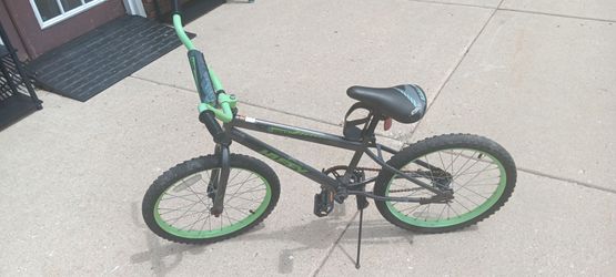 20" Huffy Bike