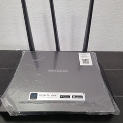 Netgear Nighthawk Smart WiFi Router (R7000P) Model AC2300