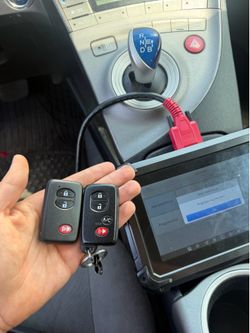 key fobs/ llaves y controles para carros