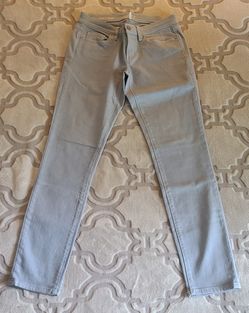 Womans Jeans. Size In Picture