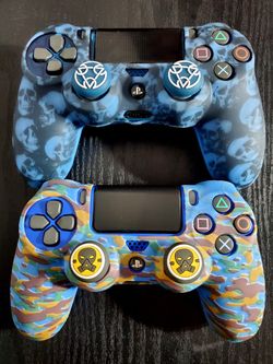Custom PS4 Controllers