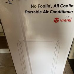 Brand new portable air conditioner. Box never opened.
