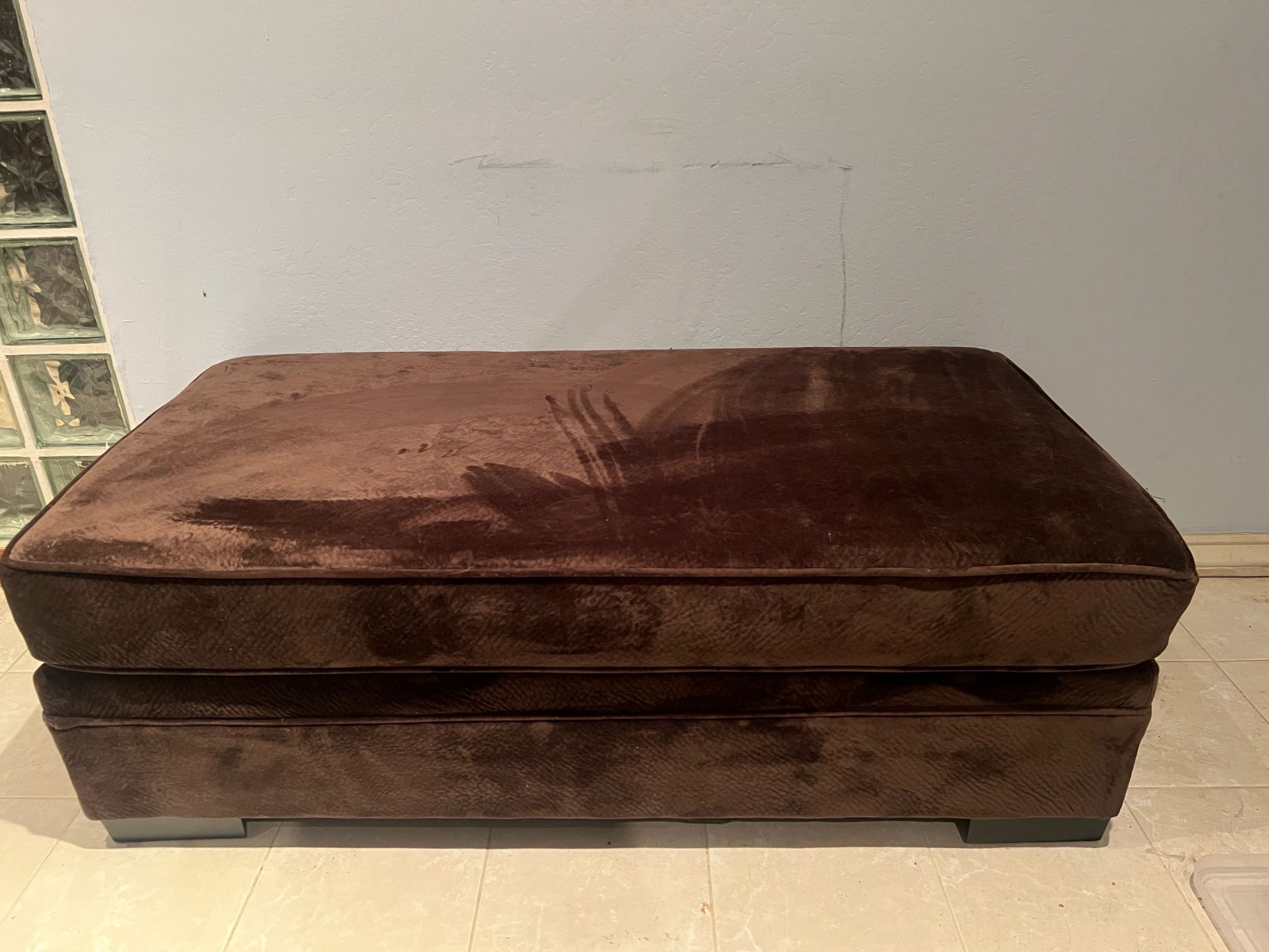Large Plush Brown Ottoman – Comfortable & Great for Seating or Lounging