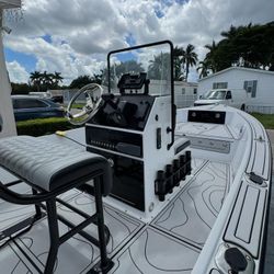 Islander 1993 172 Bay Boat 