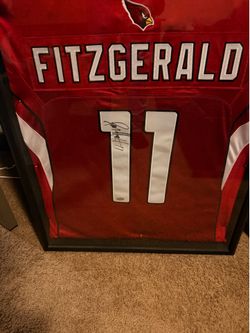 Larry Fitzgerald signed Jersey