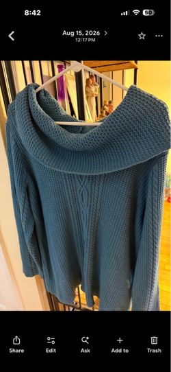 1 x sweater