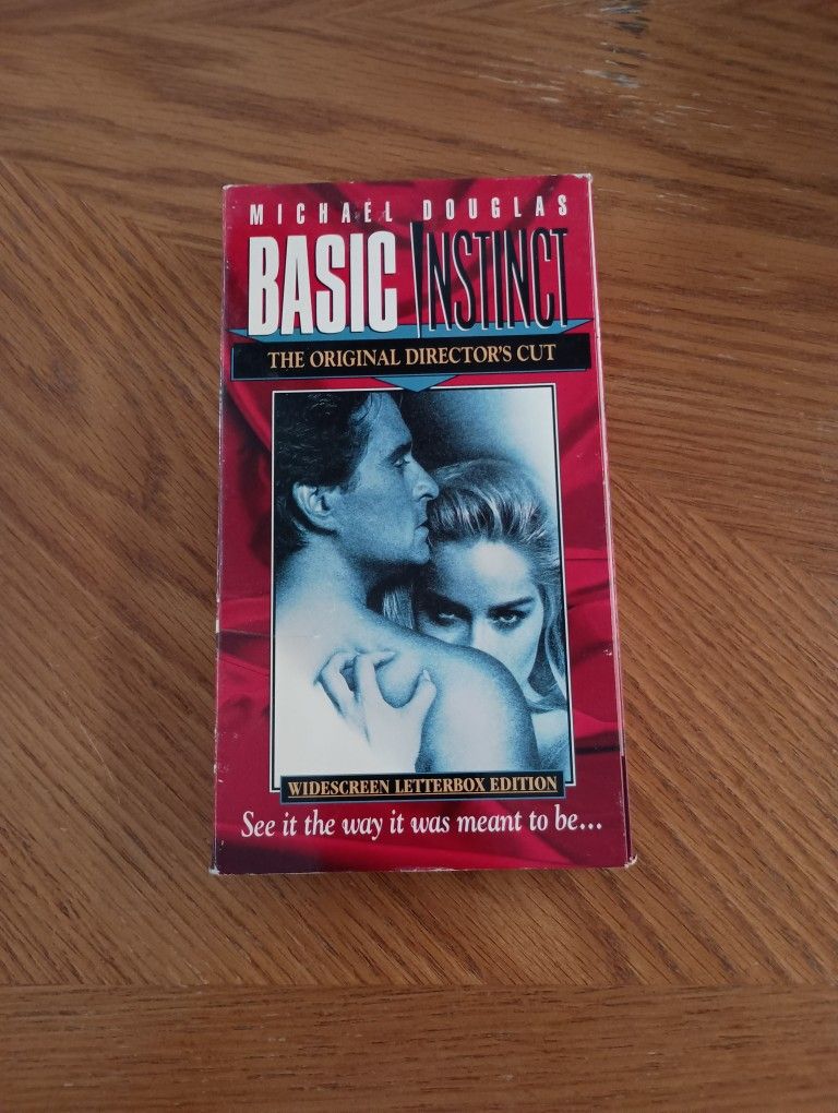 VHS Basic Instinct The Original Director's Cut Movie