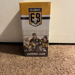 2024 Penguins Jagr retirement bobblehead